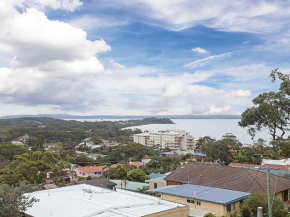 Adriana 9 fabulous views and aircon Shoal Bay